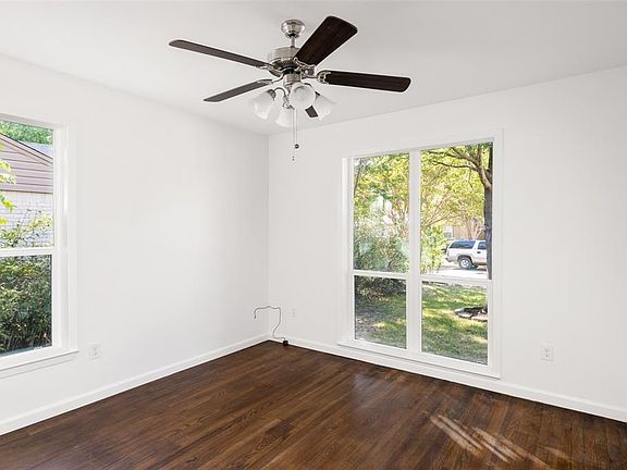 4th image of 10466 Fern Dr