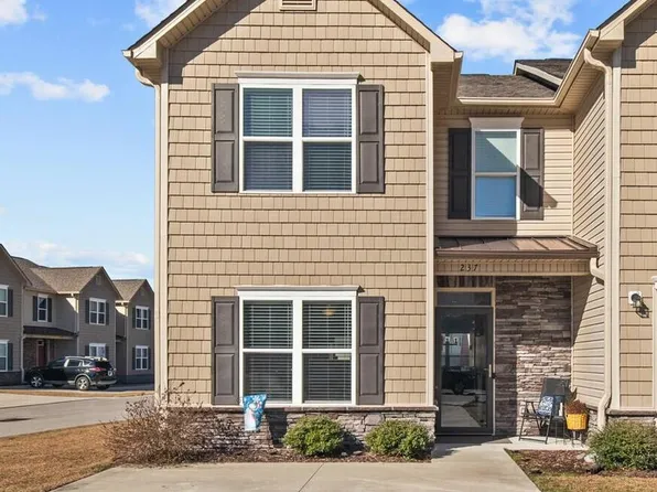 237 Boyington Place Road, Midway Park, NC 28544
