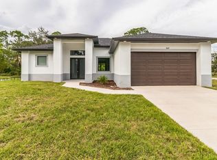1007 E 5th St, Lehigh Acres, FL 33972