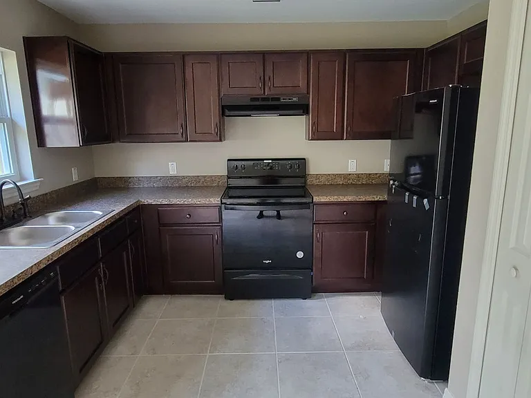 5391 NW 55th Ct — Photo 10