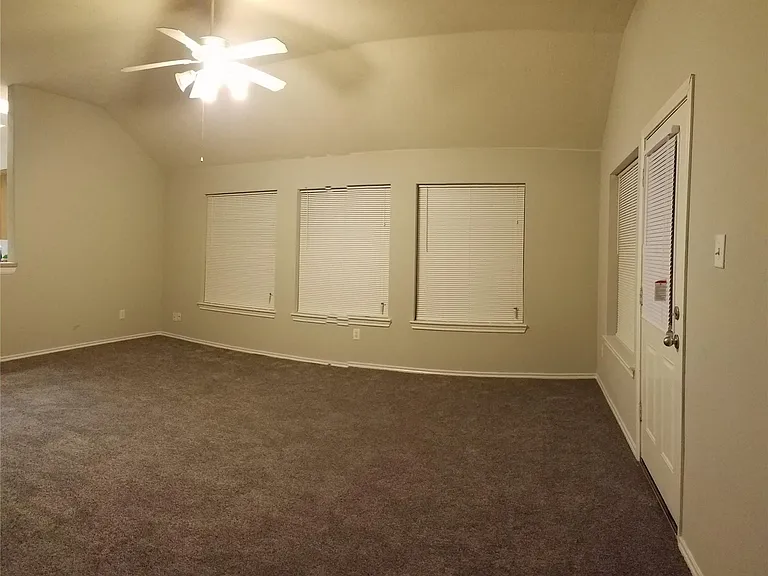 18227 Sweet Juniper Ln — Photo 14