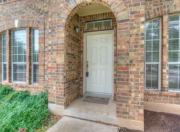 3rd image of 16901 Copperhead Dr