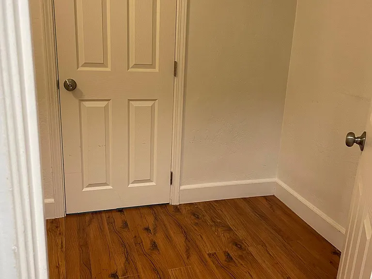 walk in closet