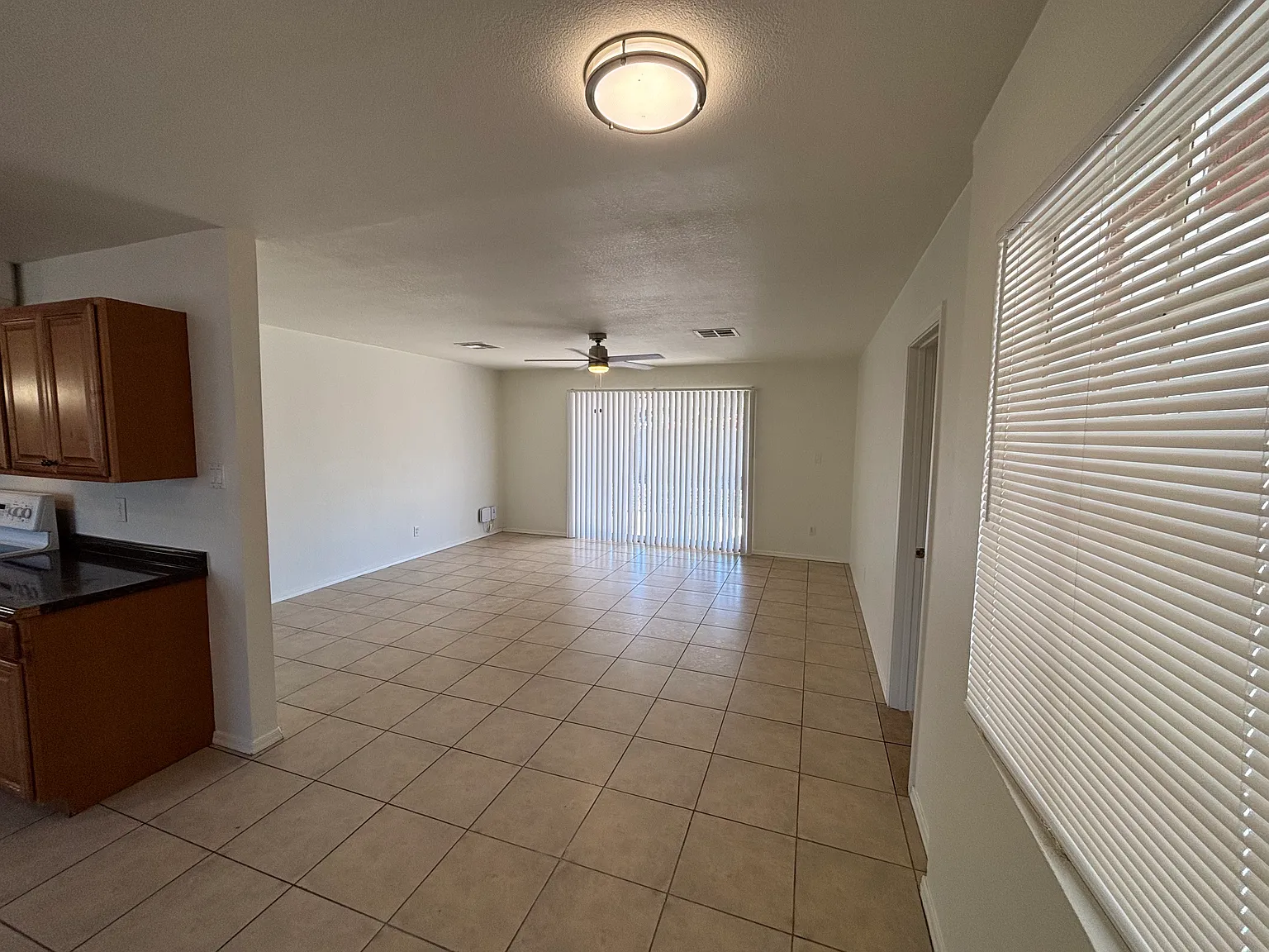 4 bed, 1506 sqft, $2,000 — Photo 4