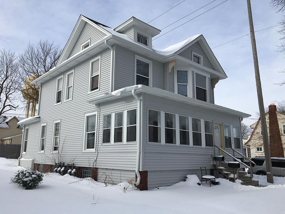 1536 Carlisle exterior