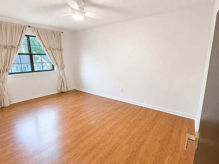 119 Windmill Ln — Photo 10
