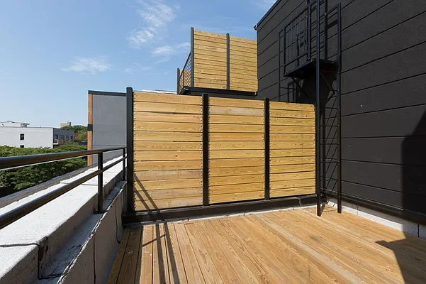 Rented by MNS | media 13