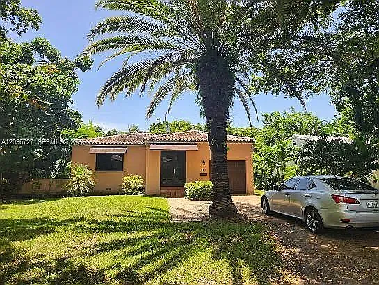 448 Cadagua Ave