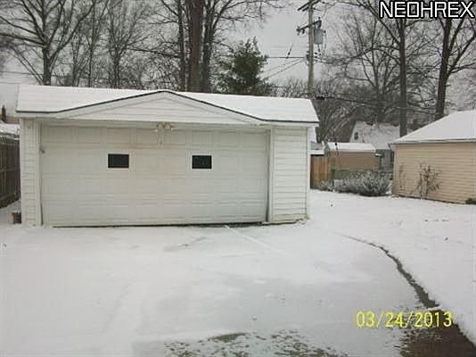 2nd image of 348 Woodmere Dr