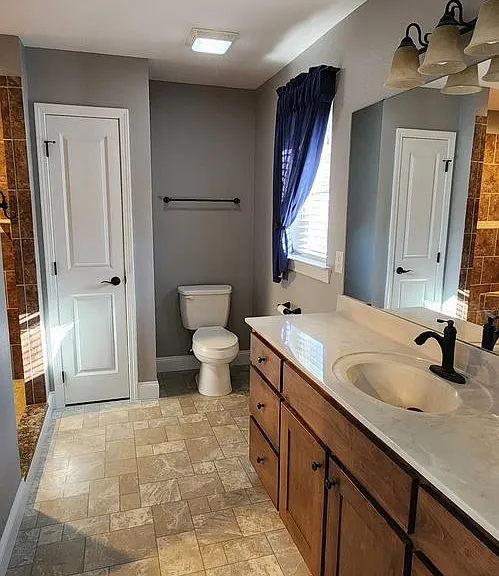 114 Camelot Ln — Photo 10