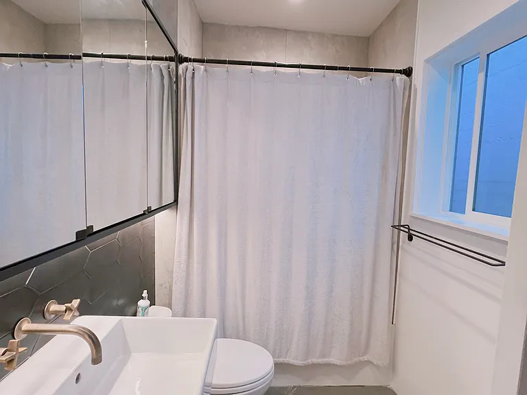 944 Vallejo St — Photo 4