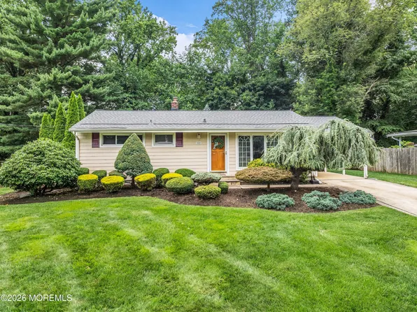 154 Parkview Terrace, Lincroft, NJ 07738
