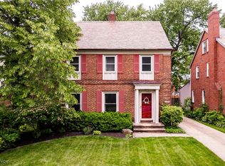 3845 Hillbrook Rd, University Heights, OH 44118