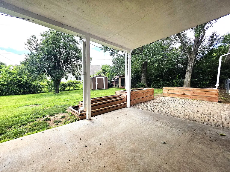 324 Palomino Ln — Photo 19
