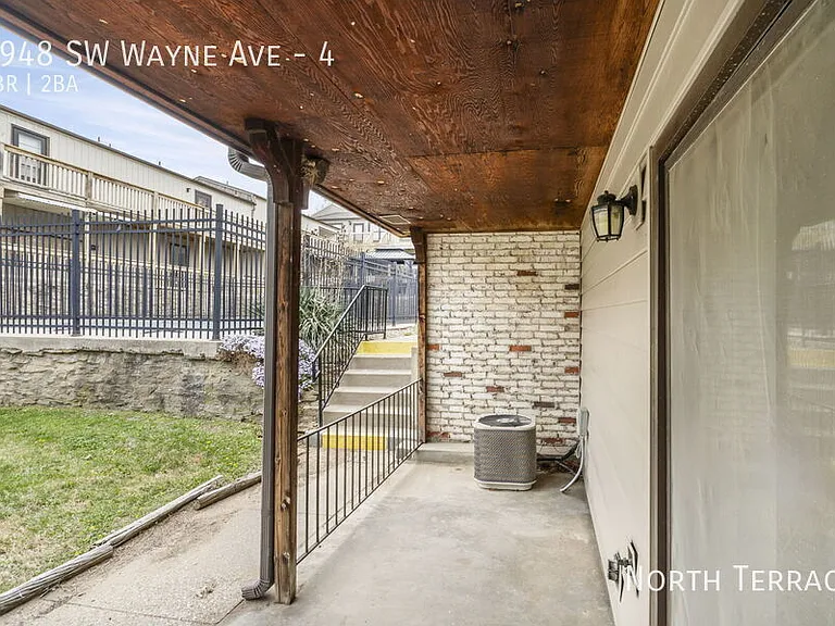 Hillstone Apartments — Photo 27