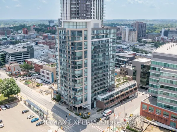85 Duke St W #1003, Kitchener, ON N2H 0B7