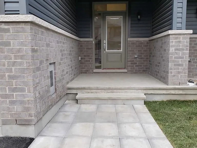 270 Tim Sheehan Pl — Photo 2
