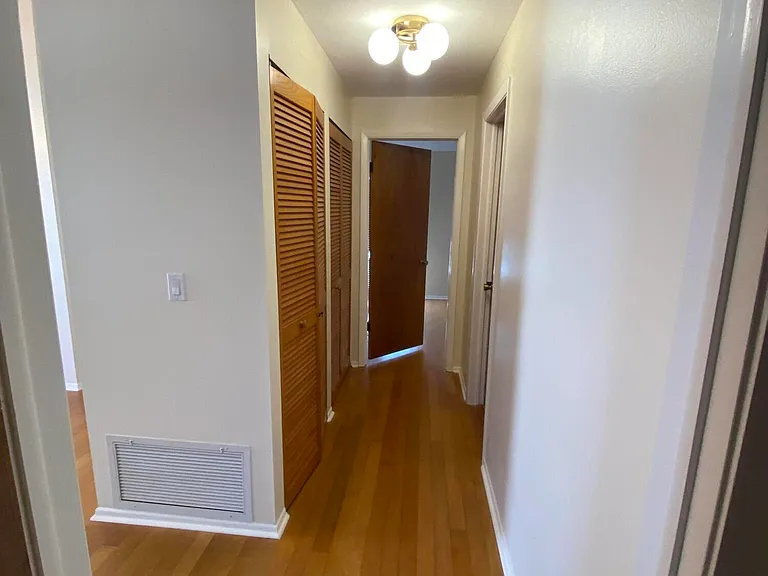 3694 Hardwood Ct — Photo 13