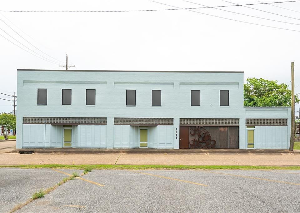 1st image of 1611 Washington St