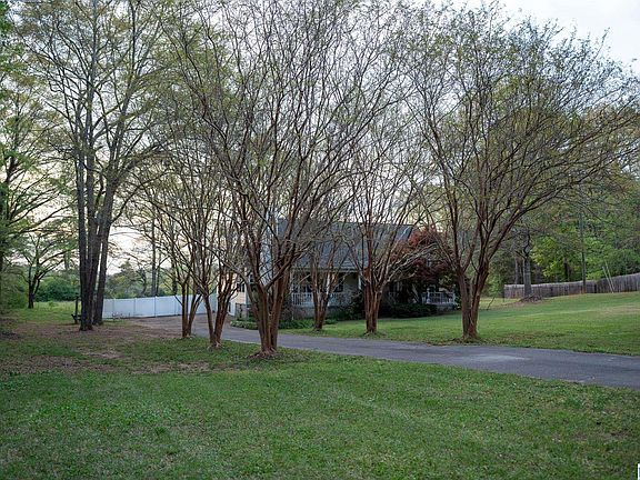 2nd image of 68 Forestdale Dr