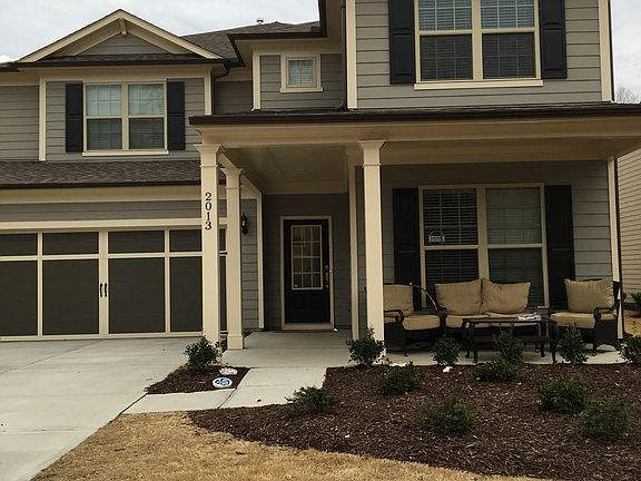2nd image of 2013 Blossom Hill Drive
