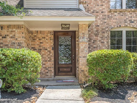 4th image of 3804 Garden Lake Dr