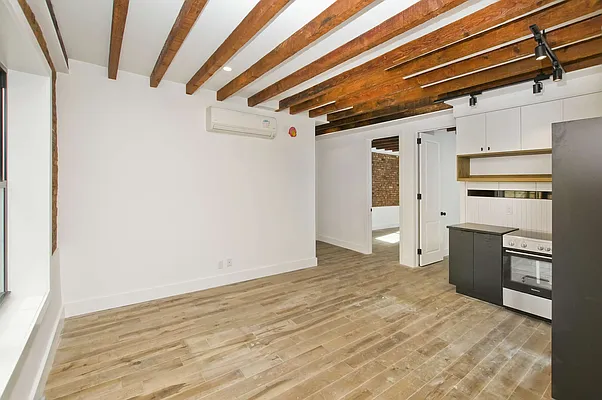 Rented by Nolita Group | media 1