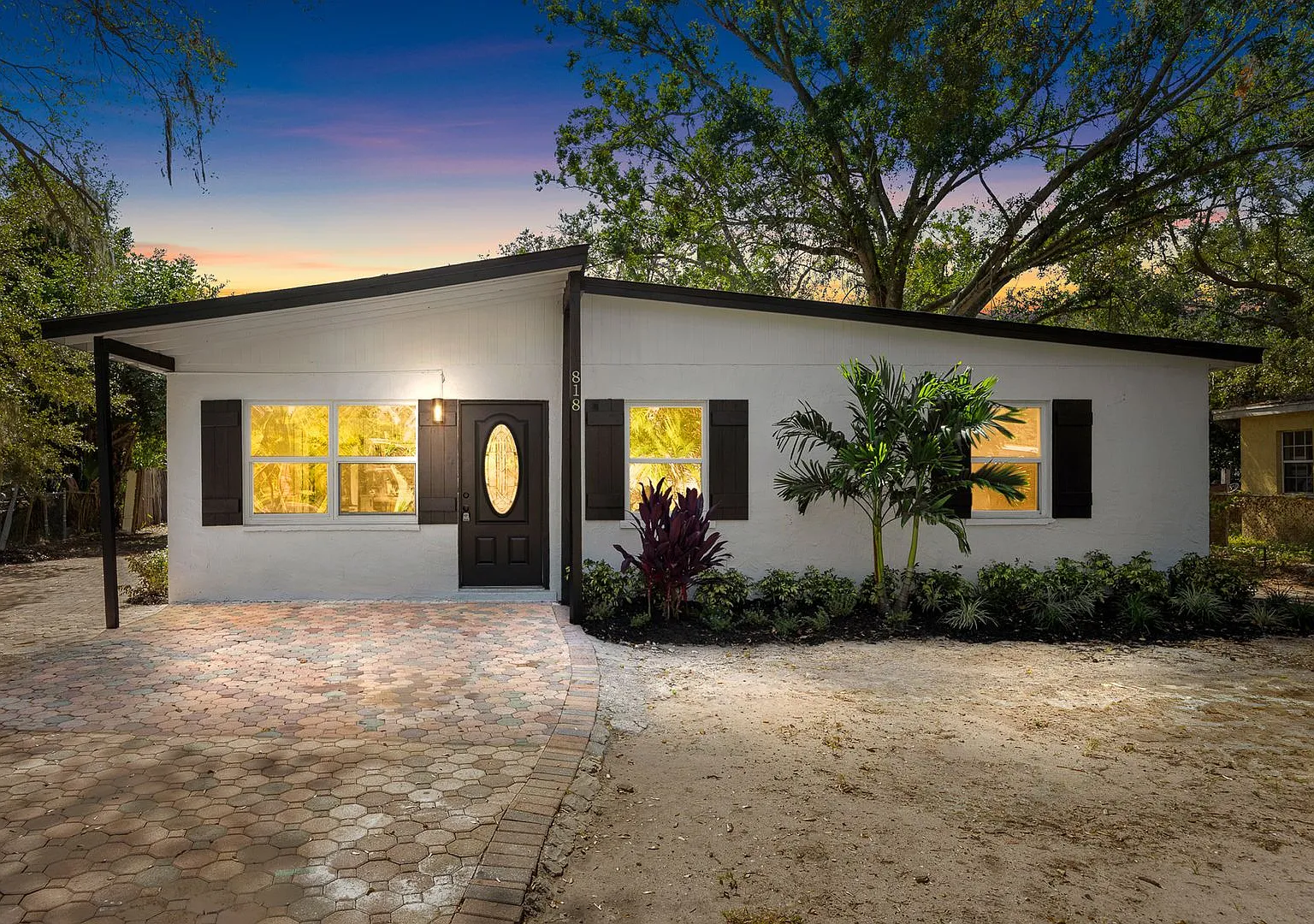 Modern Touches, Classic CharmYour Bradenton Home Awaits — Photo 1