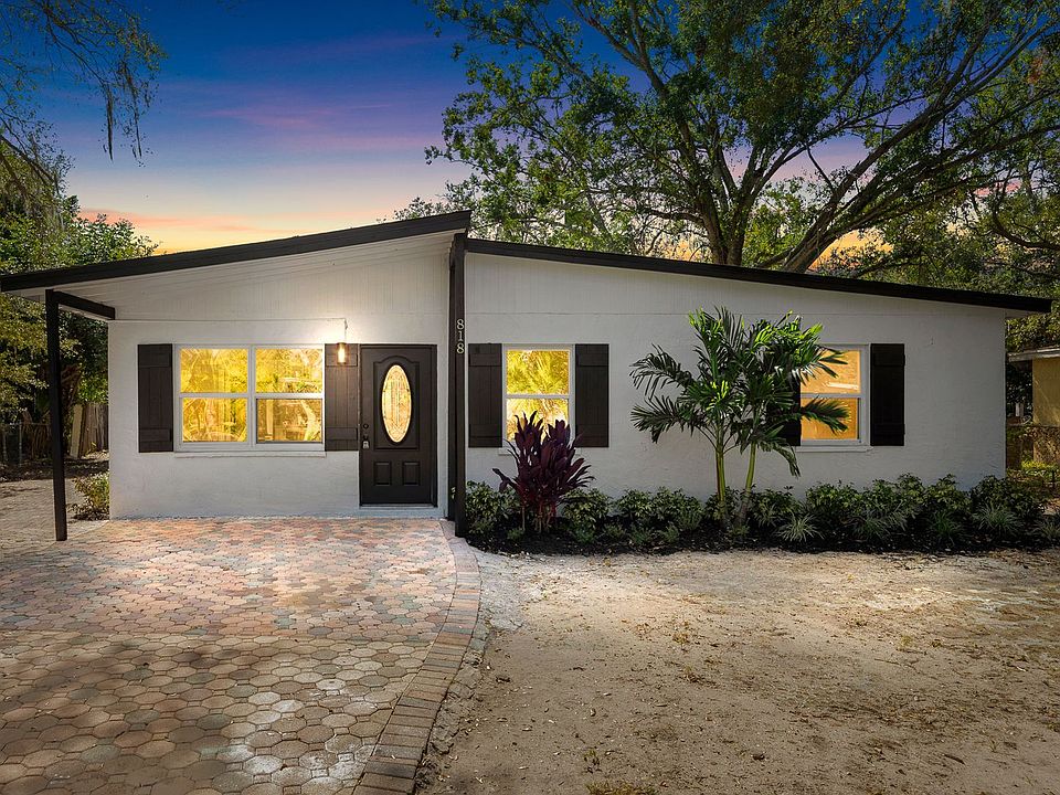 1st image of 818 28th Street Cir E
