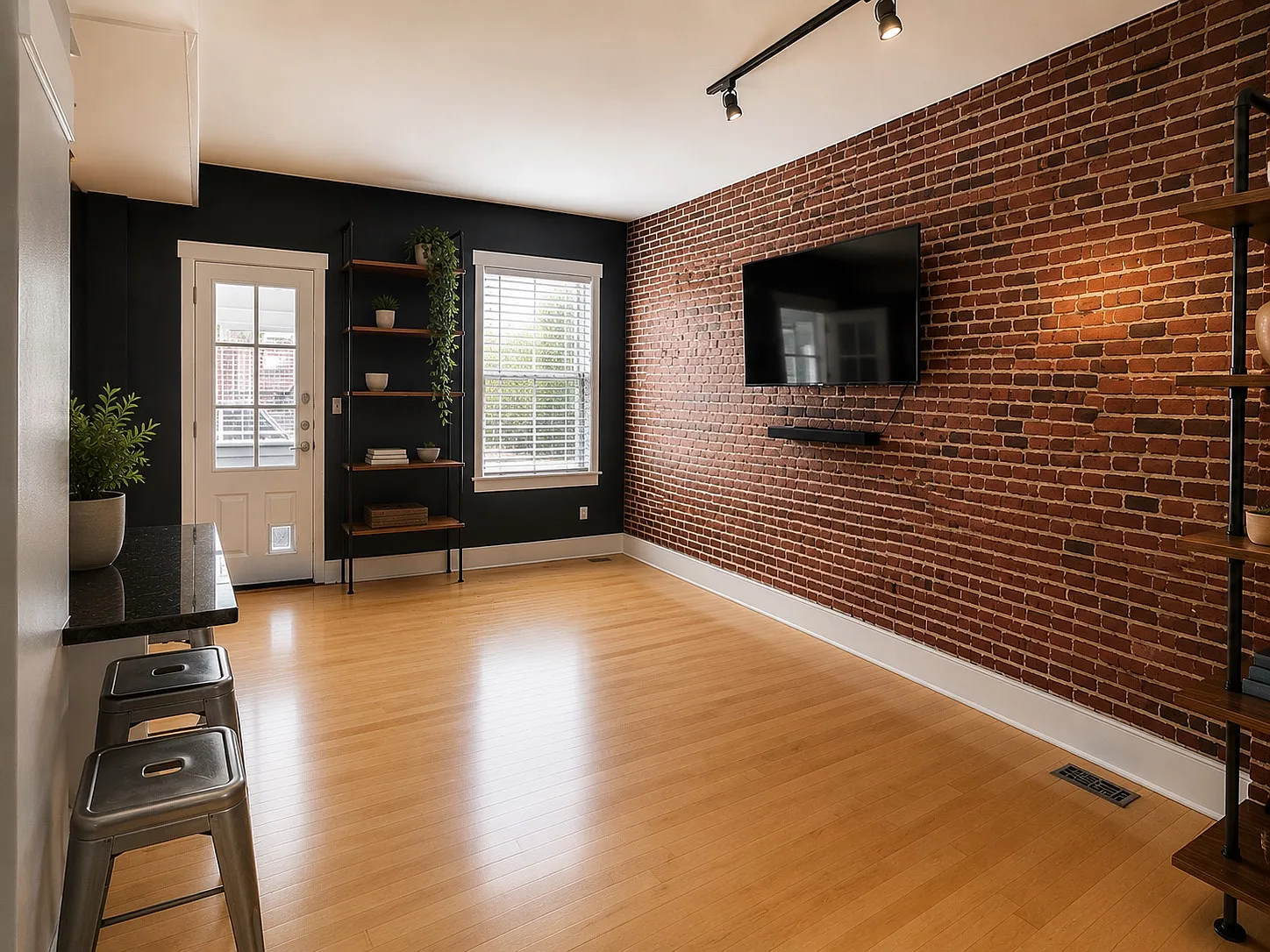 1 bed, 669 sqft, $2,350 — Photo 1