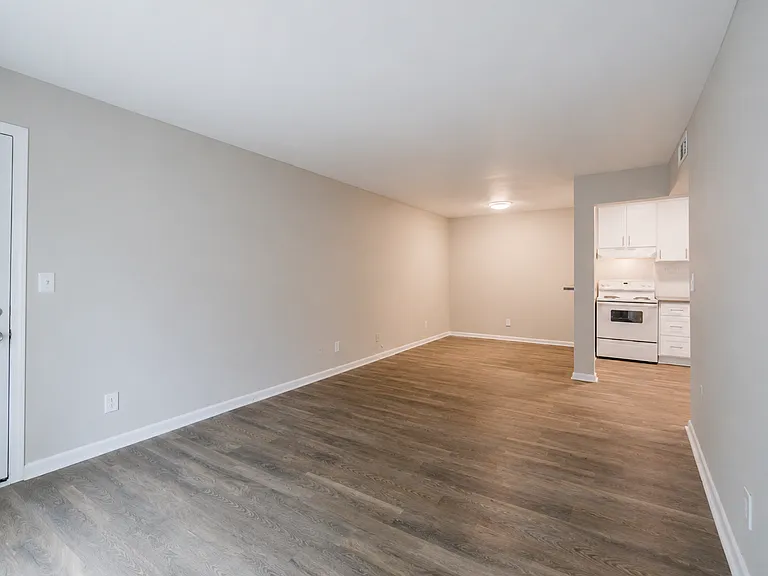 Modern Living in the Heart of Northlake — Photo 89