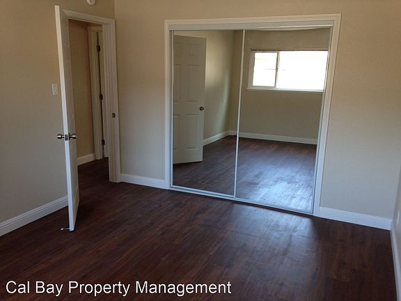 4th image of 33 Lodato Ave APT 16