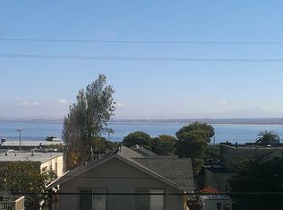 543 Hawthorne St, Monterey, CA 93940