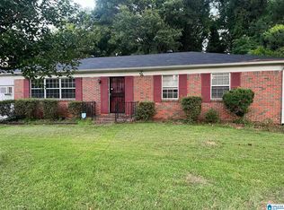 100 Overlook Ter, Bessemer, AL 35023