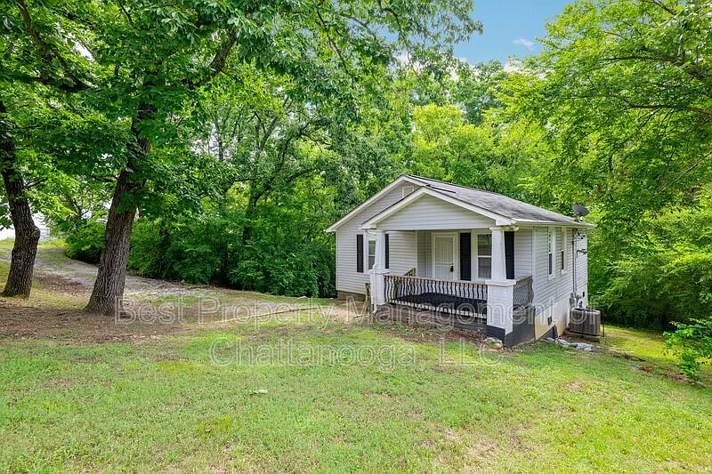 2 bed, 1.0 bath, 756 sqft, $1,295 — Photo 4
