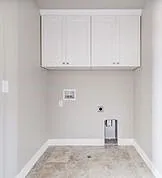 Brand New Mid Unit Townhome For Rent — Photo 3
