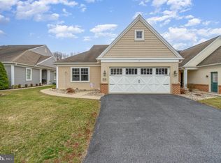 1012 English Dr, Lebanon, PA 17042