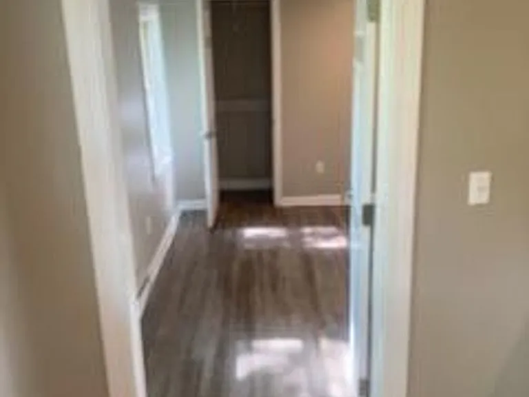38 Valley St — Photo 9