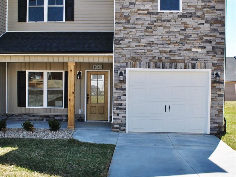 1st image of 1049 Graystone Lot 7
