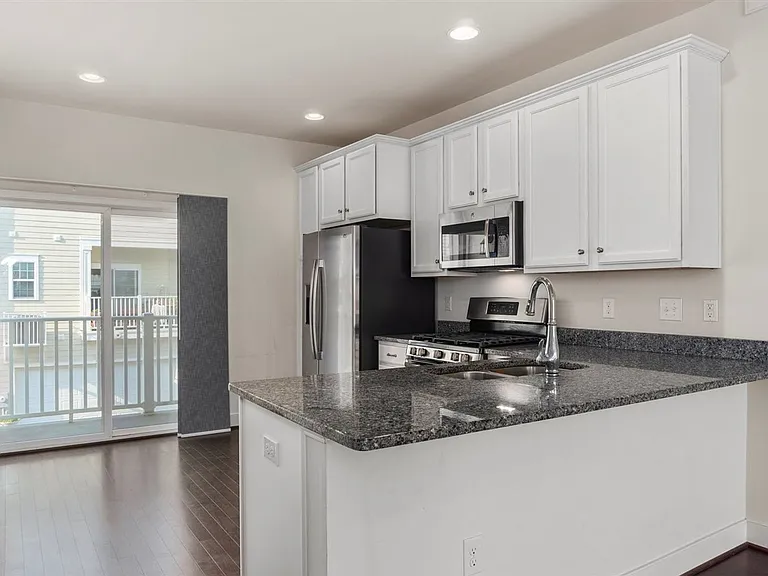 5302 Masons Ln — Photo 13