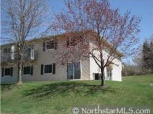 2475 Grenadier Ave N, Oakdale, MN 55128