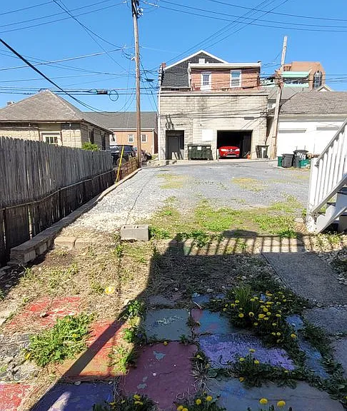 84 E Franklin St — Photo 12