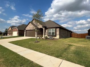 2928 Cerro Ranch Rd, Aubrey, TX 76227