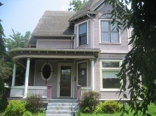 1209 21st St, Rock Island, IL