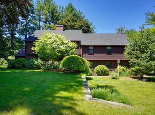 611 Salem End Rd, Framingham, MA 01702