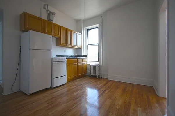 Rented by Citi Habitats | media 30