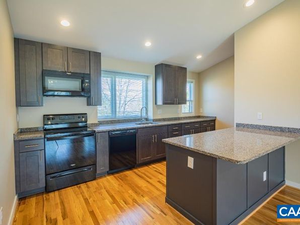 630 Park St APT L