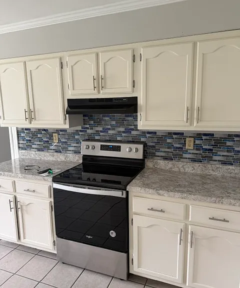 7345 Susie Ln — Photo 3