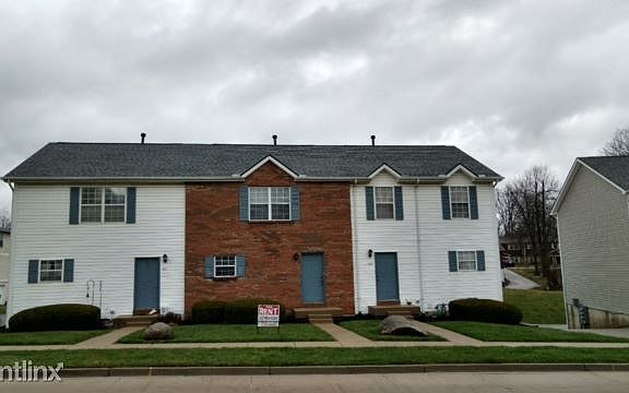 2nd image of 447 Sycamore Dr