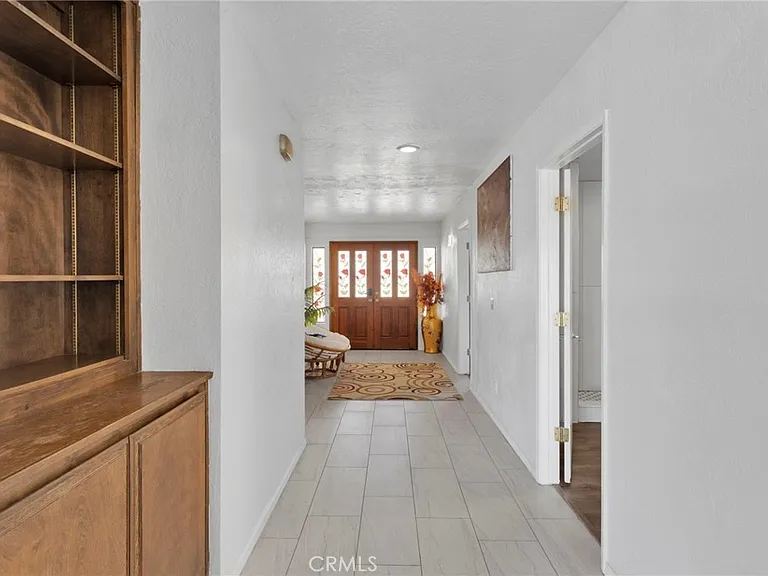 13915 Spring Valley Pkwy — Photo 5